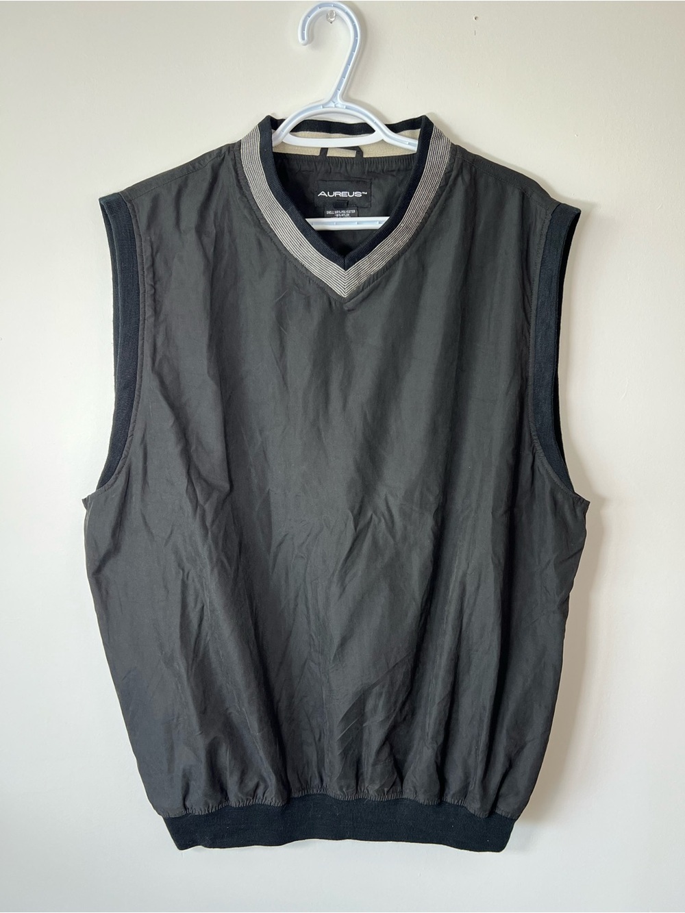 Vintage Aureus Men’s Large Black V-Neck Sleeveless Golf Athletic Vest